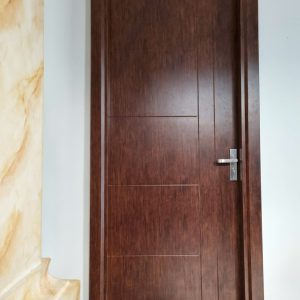 Cửa đi 1 cánh huỳnh H10